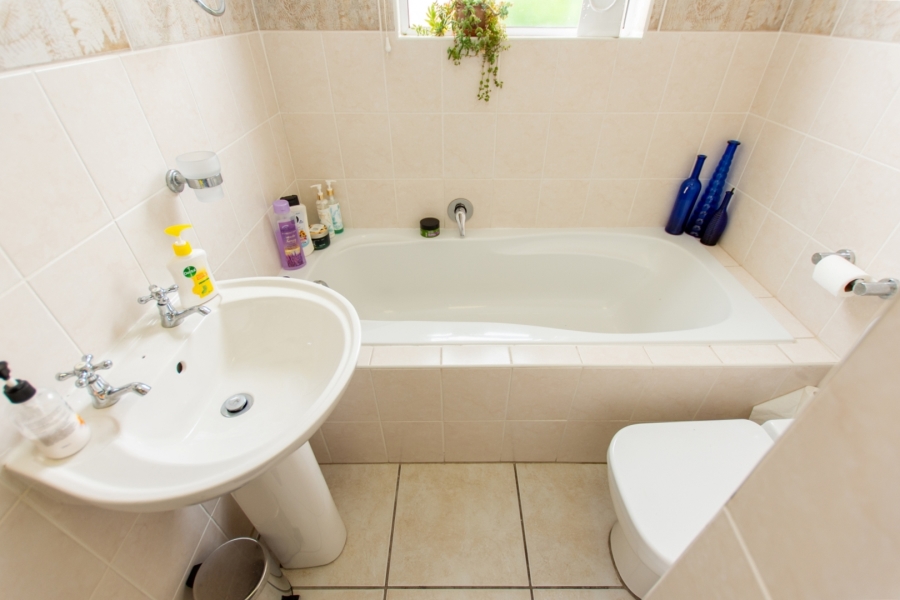 3 Bedroom Property for Sale in Velddrif Western Cape